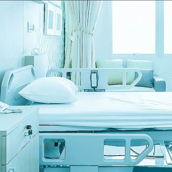 Hospitales y clínicas